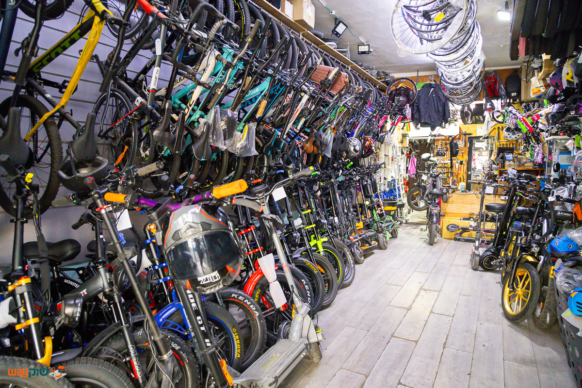 רוכבים — תמונה 2