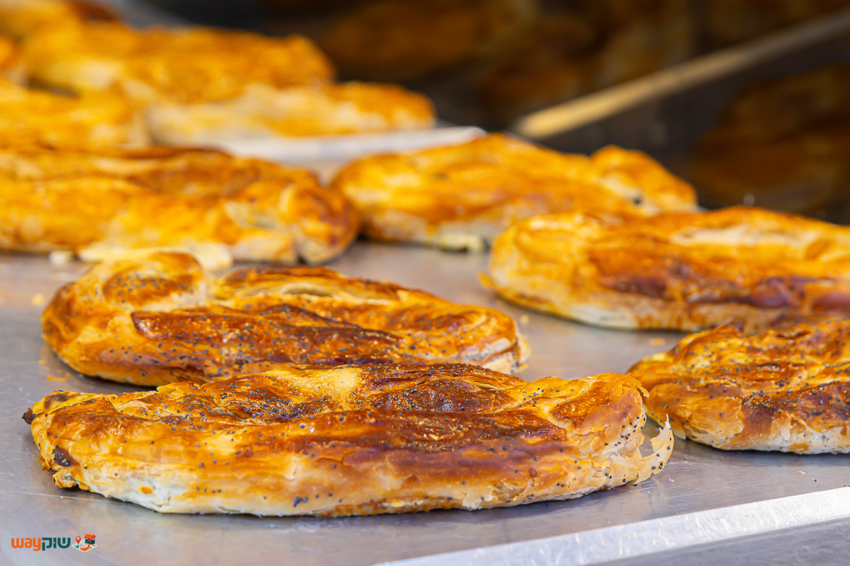 עזורא — תמונה 3